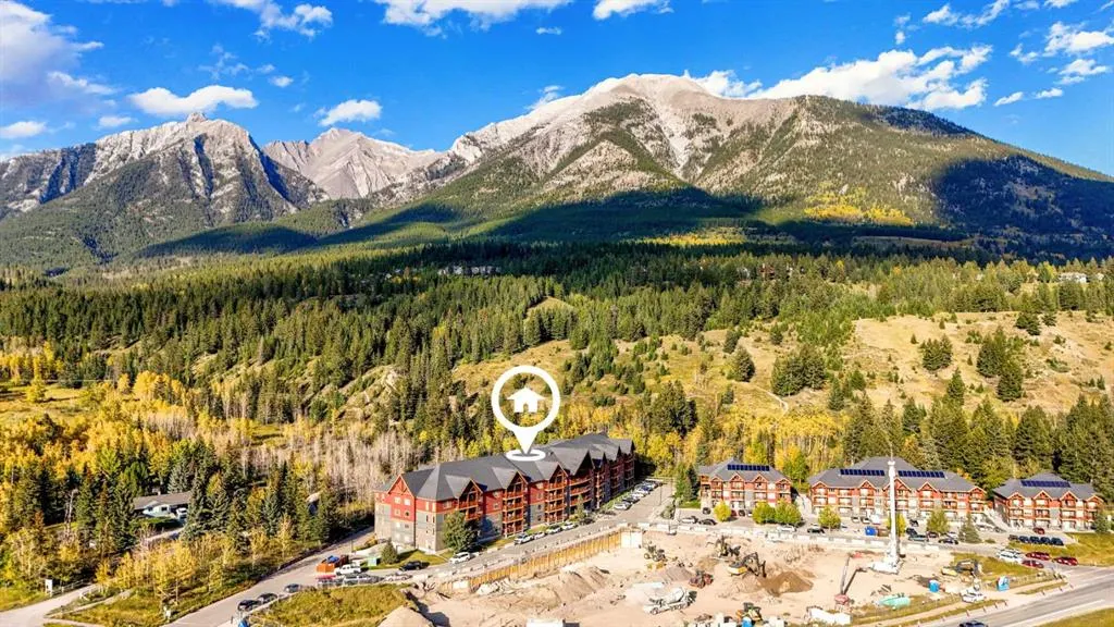 300 Palliser Lane, #315