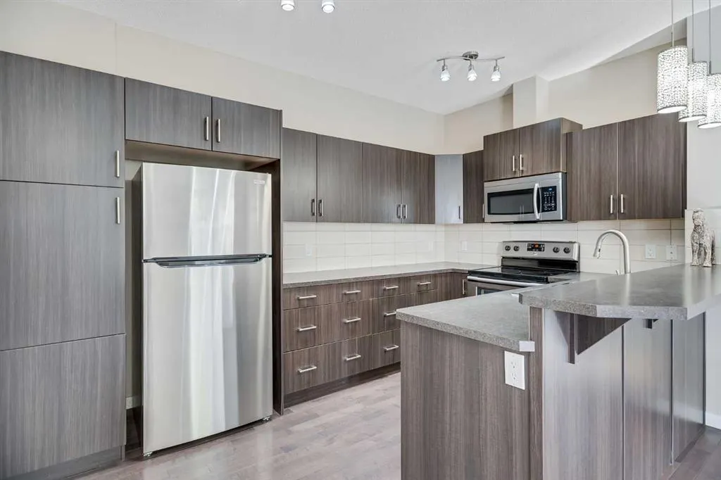 10 Auburn Bay Avenue SE, #1016