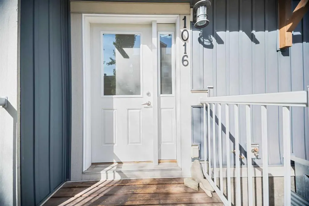 10 Auburn Bay Avenue SE, #1016