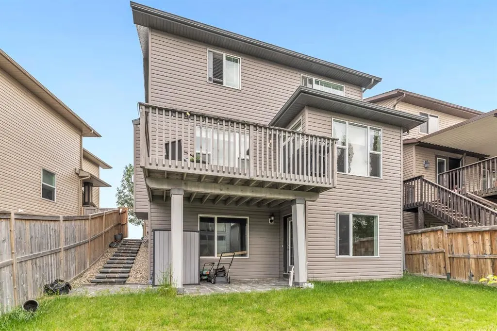 107 Everoak Green SW