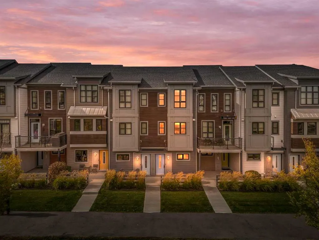 25 Walden Common SE
