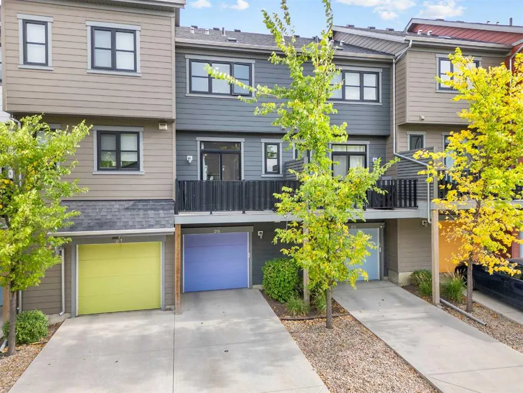 25 Walden Common SE