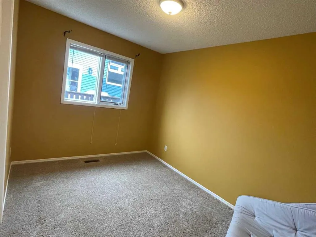 5 Hillside Crescent