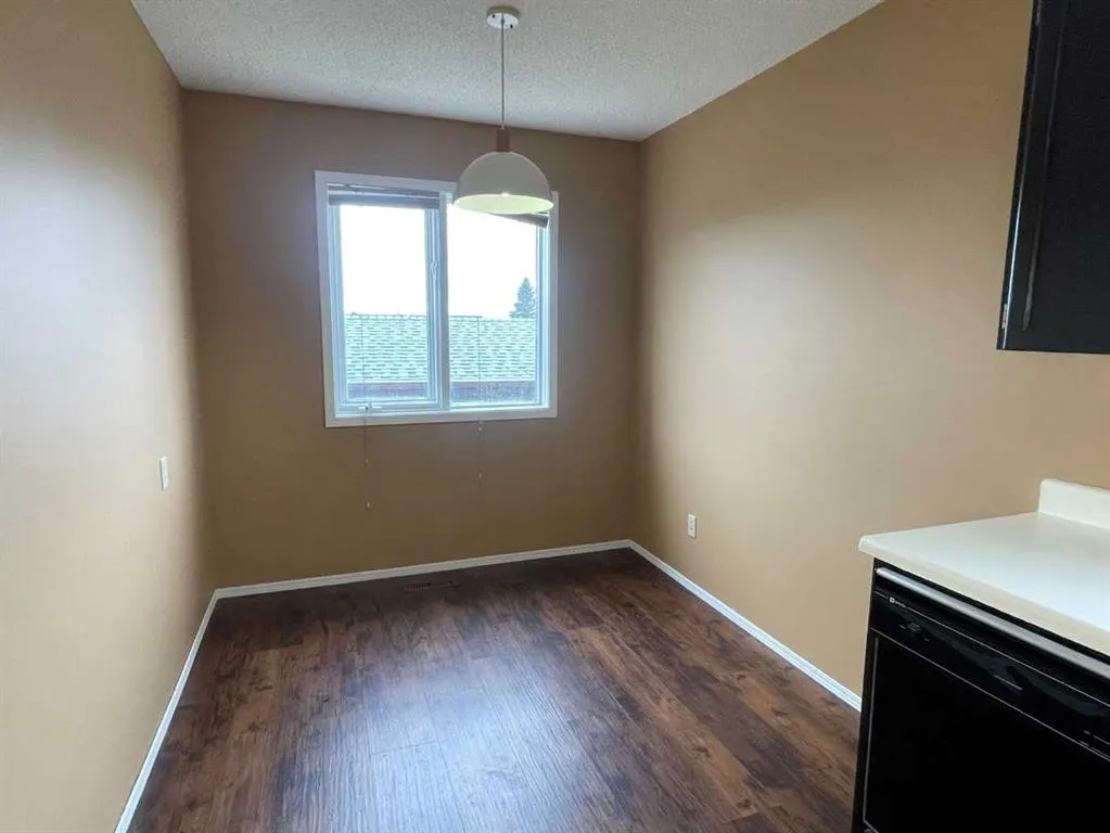 5 Hillside Crescent
