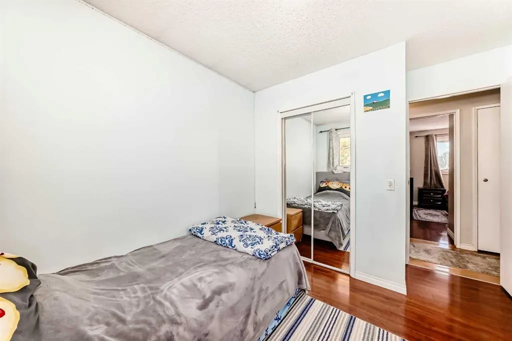 151 Pinemill Road NE