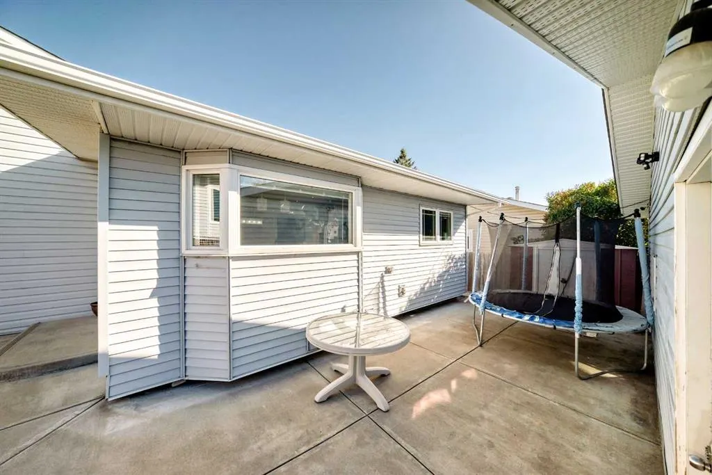 151 Pinemill Road NE