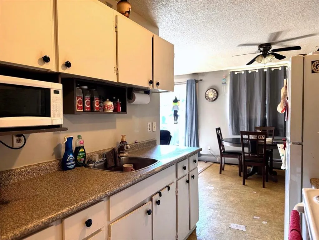 7 Clearwater Crescent, #2
