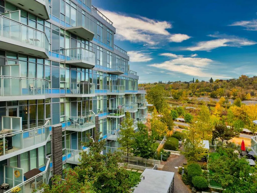 138 Waterfront Court SW, #311