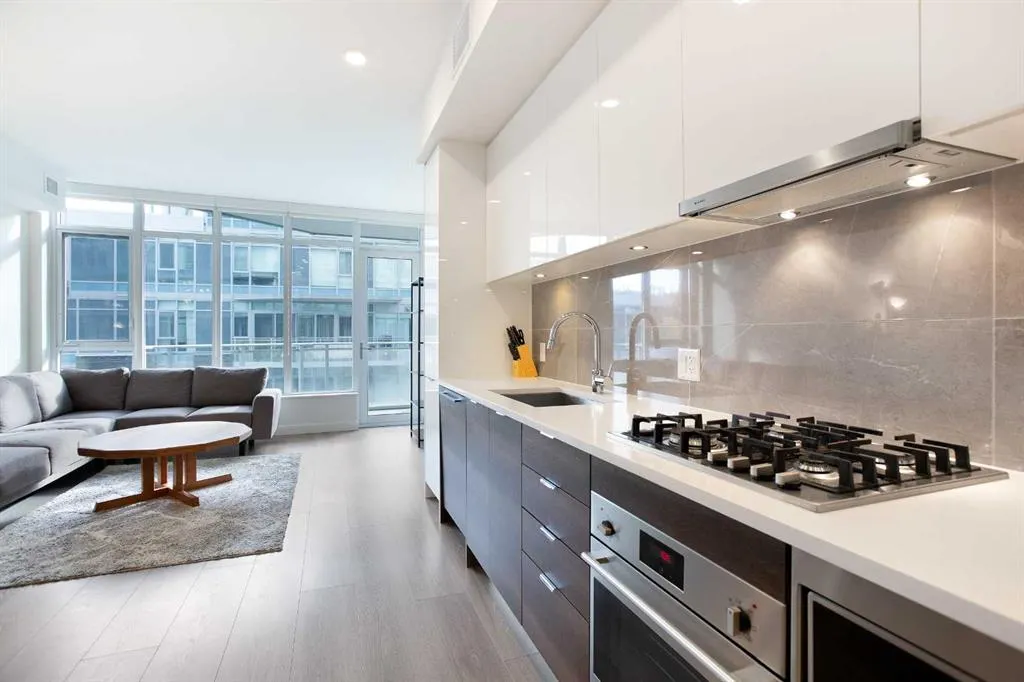138 Waterfront Court SW, #311