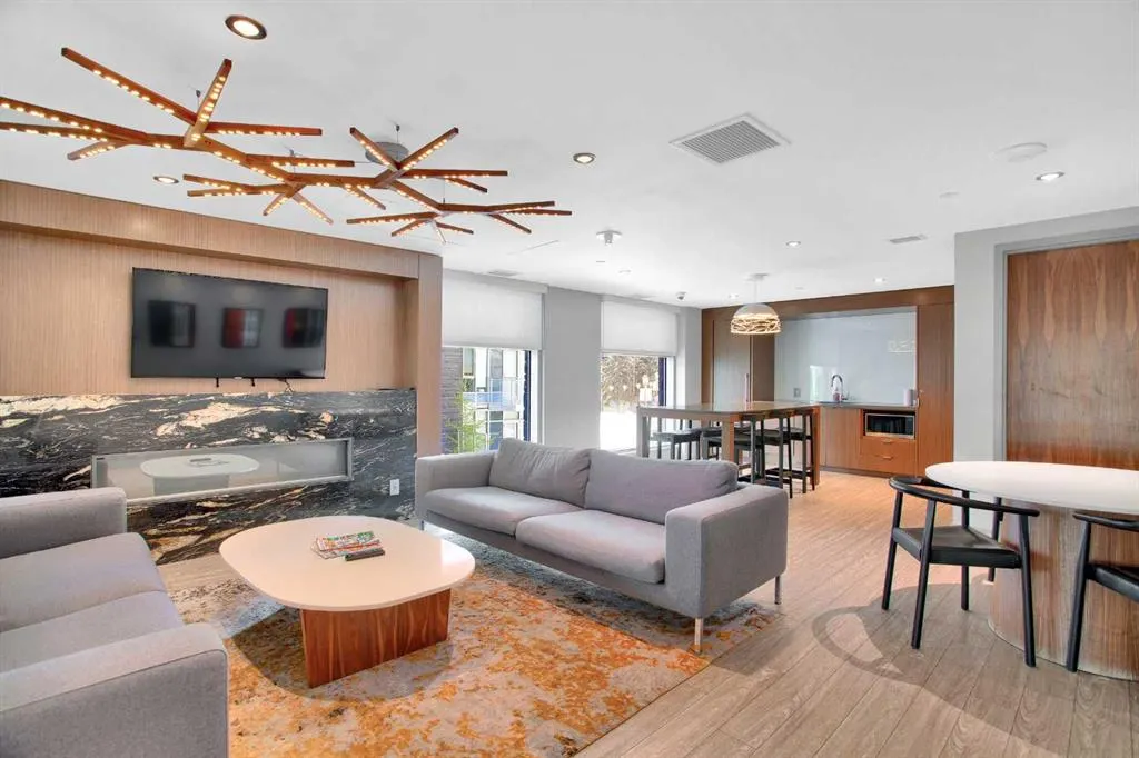 138 Waterfront Court SW, #311