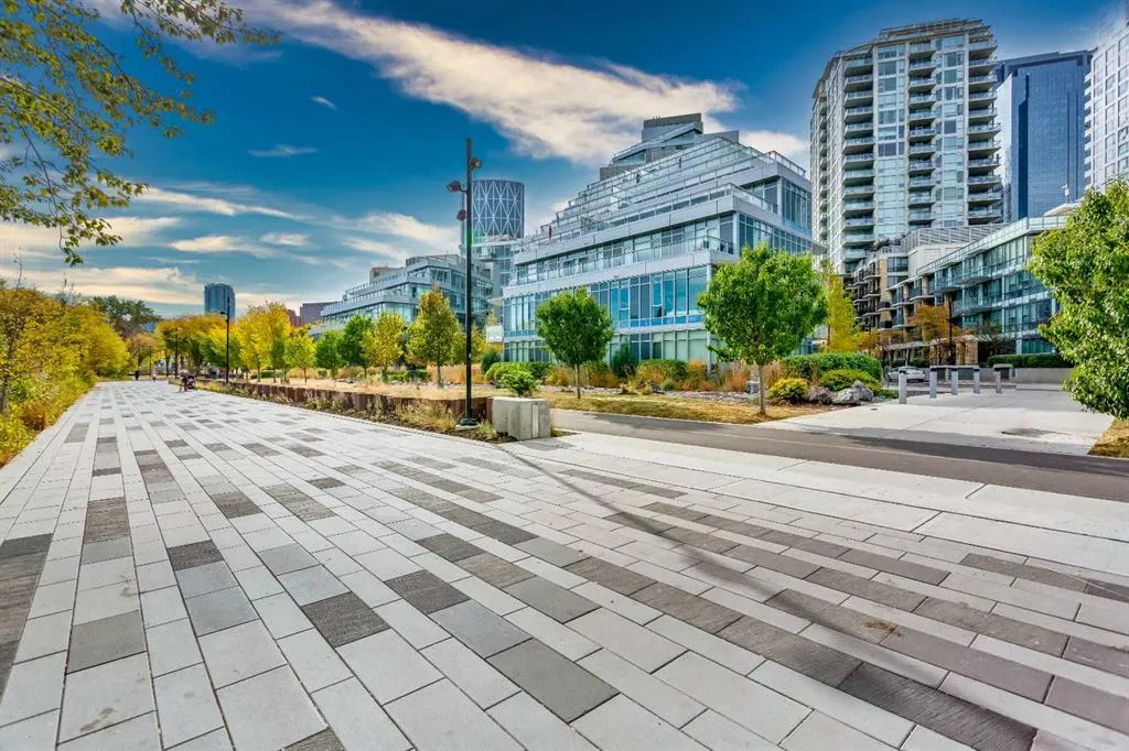 138 Waterfront Court SW, #311
