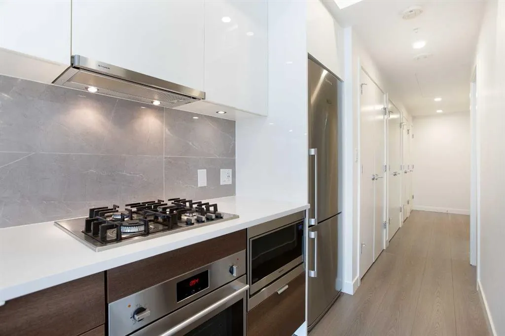 138 Waterfront Court SW, #311