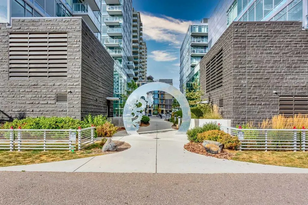 138 Waterfront Court SW, #311