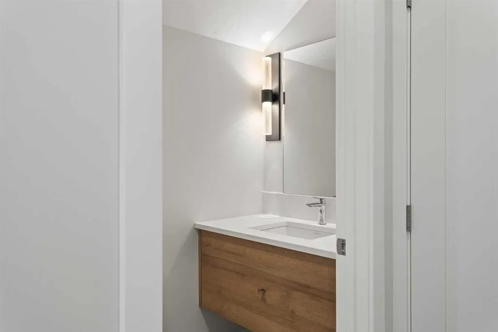 209 Stewart Creek Rise, #201J
