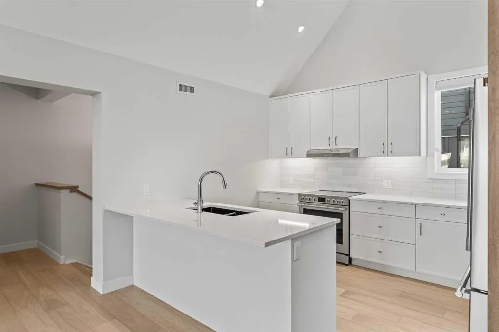 209 Stewart Creek Rise, #201J