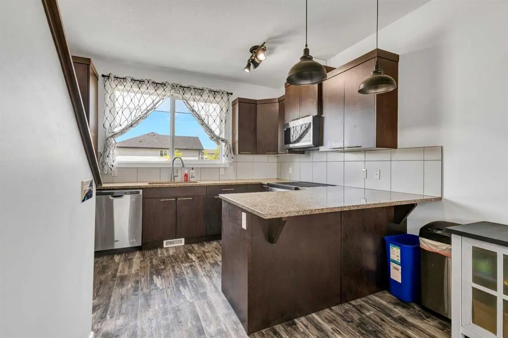 53 Skyview Ranch Manor NE
