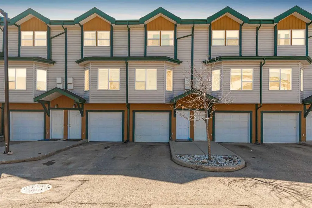 123 Arabian Drive, #105