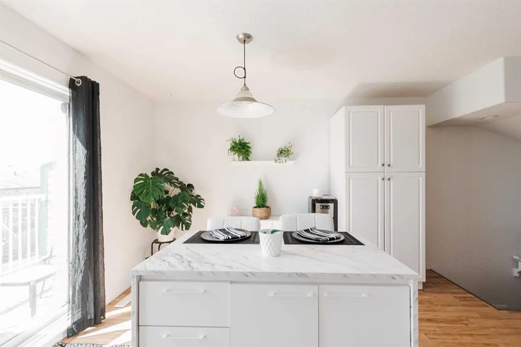 123 Arabian Drive, #105