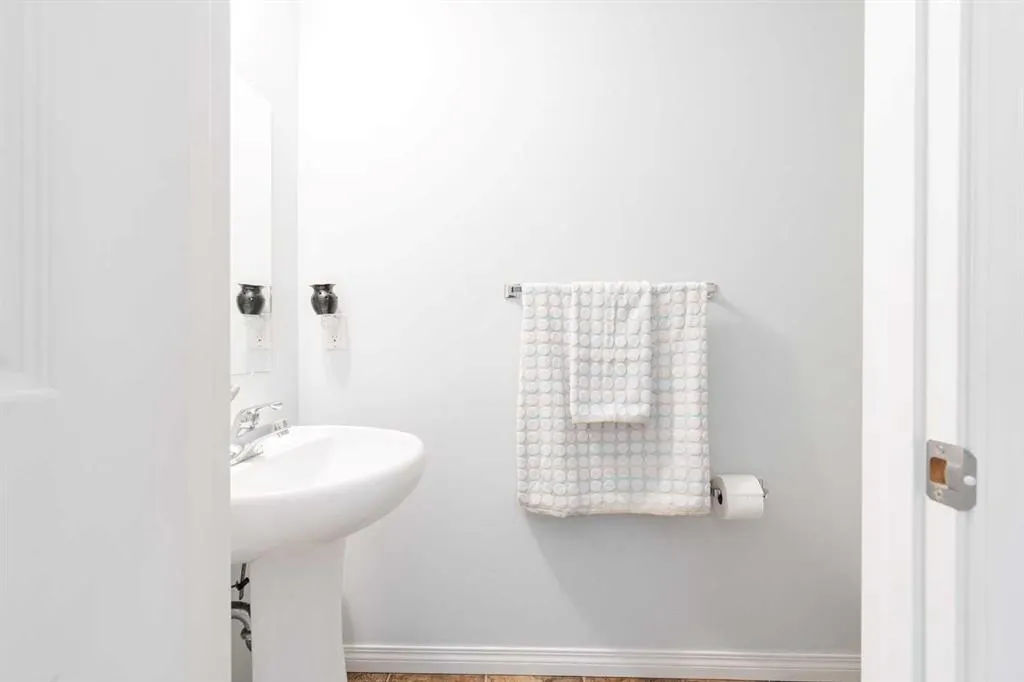 123 Arabian Drive, #105