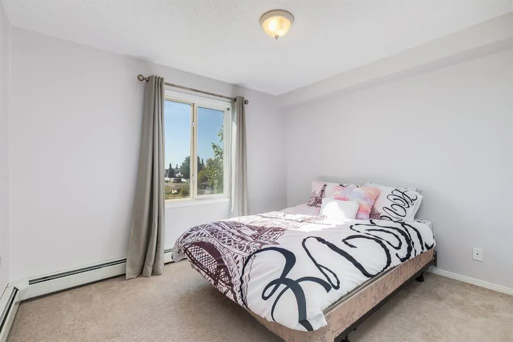 304 Mackenzie SW, #7308