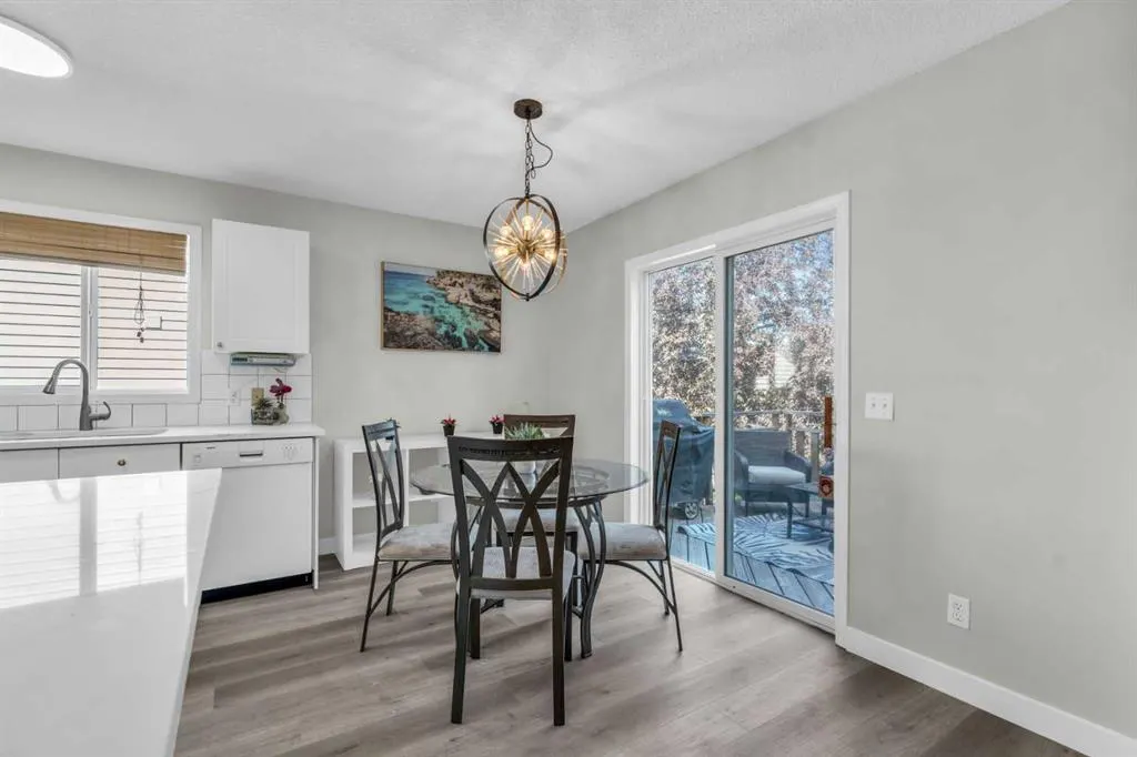 18562 Chaparral Manor SE