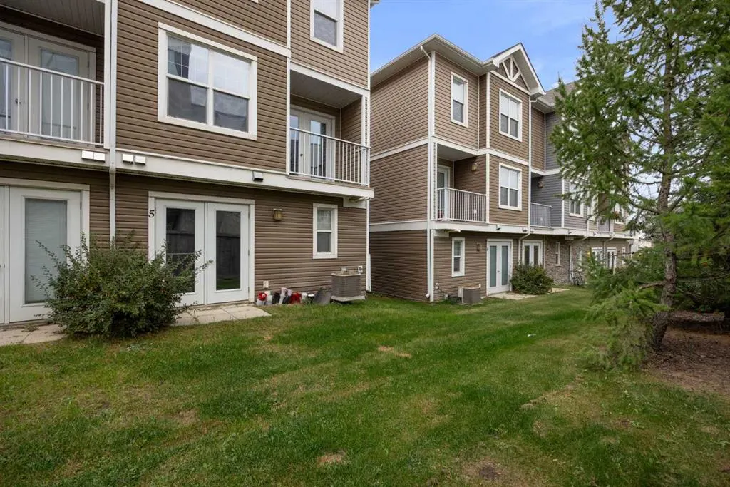 180 Riverstone Ridge, #5