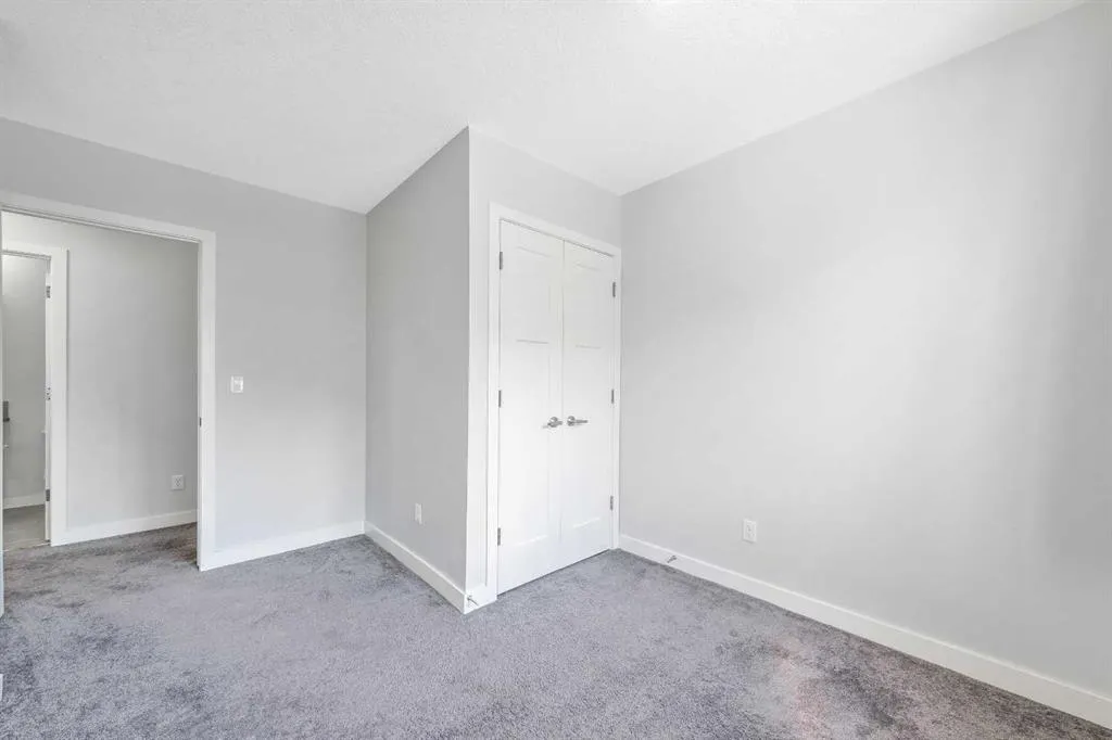 250 Sage Valley Road NW, #902