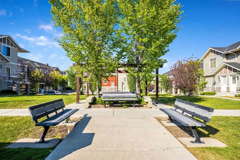 250 Sage Valley Road NW, #902