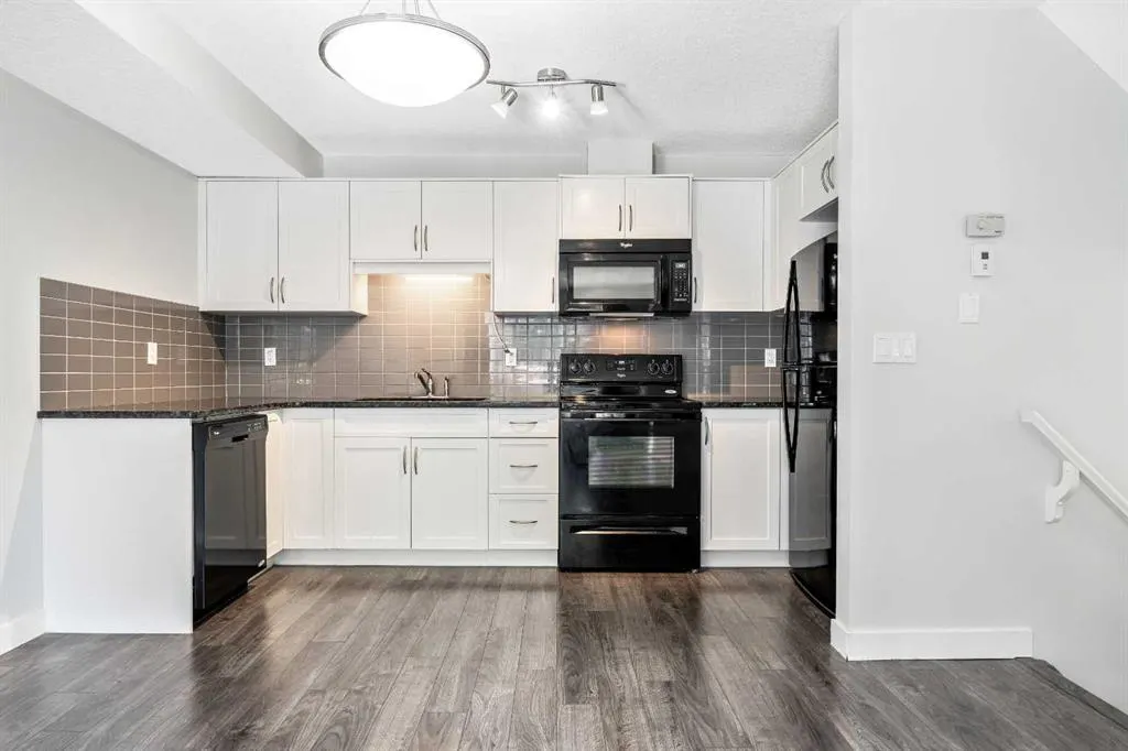 250 Sage Valley Road NW, #902