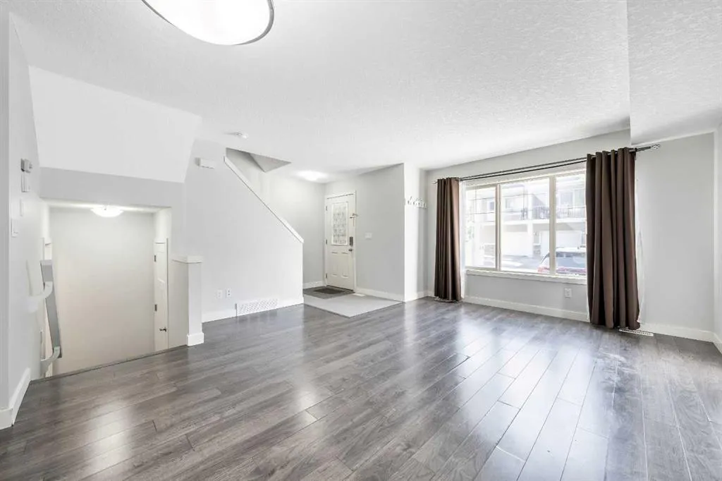 250 Sage Valley Road NW, #902
