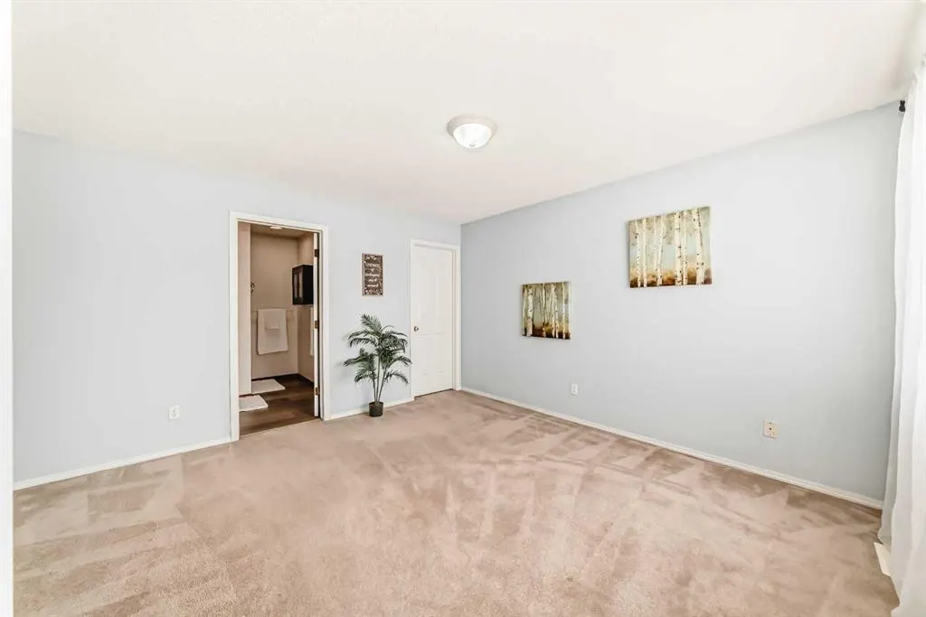 139 Bridlewood Circle SW