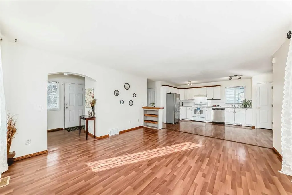 139 Bridlewood Circle SW