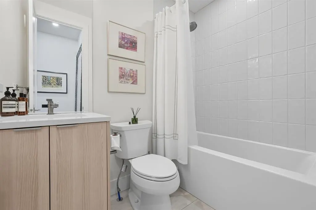 3375 15 Street SW, #409