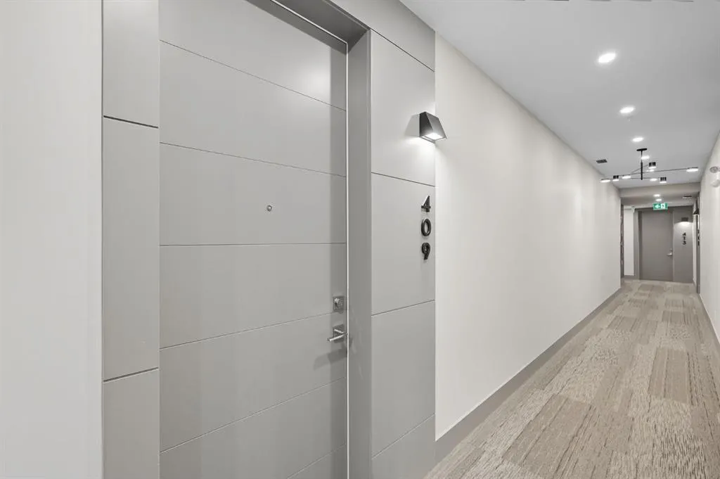 3375 15 Street SW, #409
