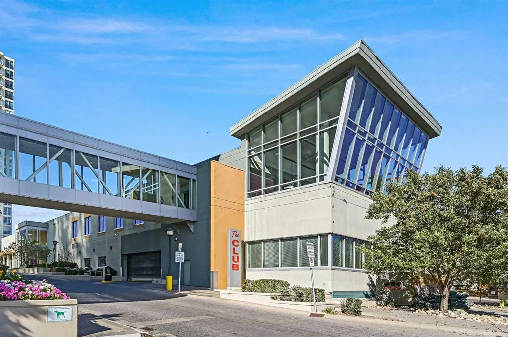 77 Spruce Place SW, #2404
