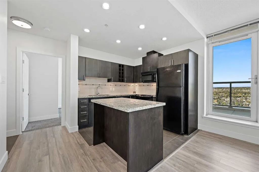 77 Spruce Place SW, #2404