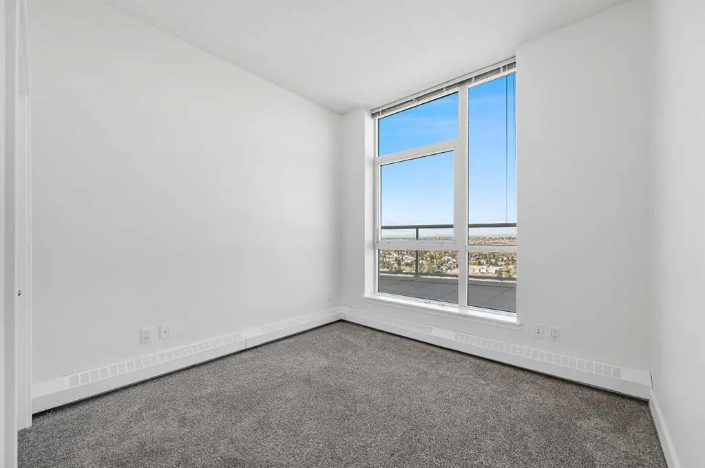 77 Spruce Place SW, #2404