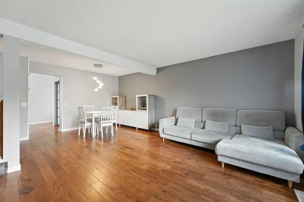 123 Silverstone Road NW