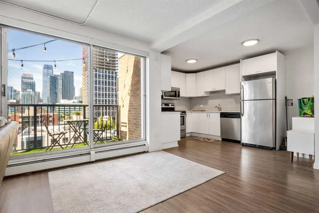 519 17th Avenue SW, #720