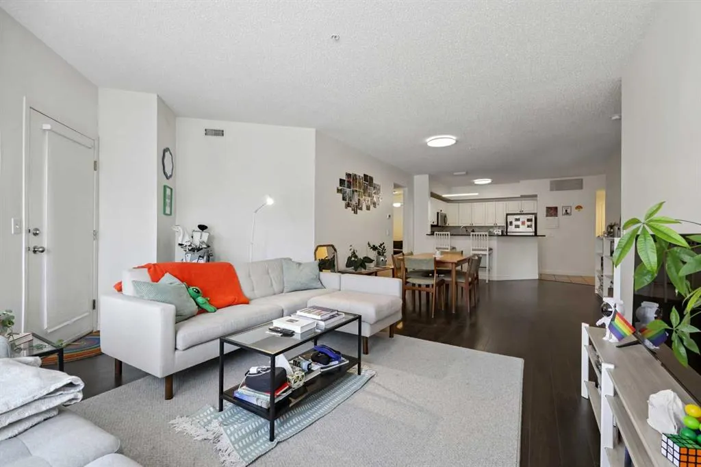 838 19 Avenue SW, #207