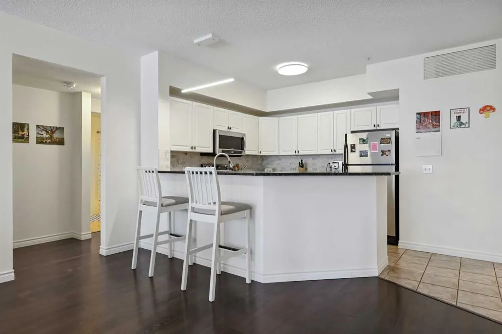 838 19 Avenue SW, #207