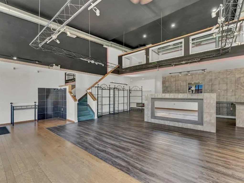 3295 Dunmore Road SE, #8