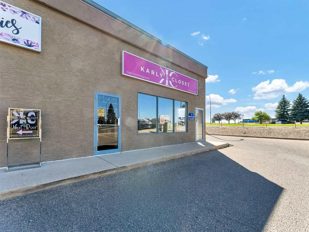 3295 Dunmore Road SE, #8