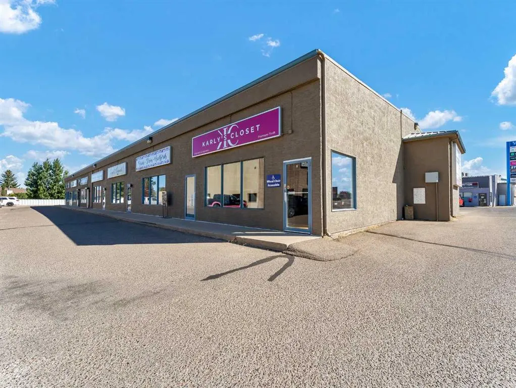 3295 Dunmore Road SE, #8