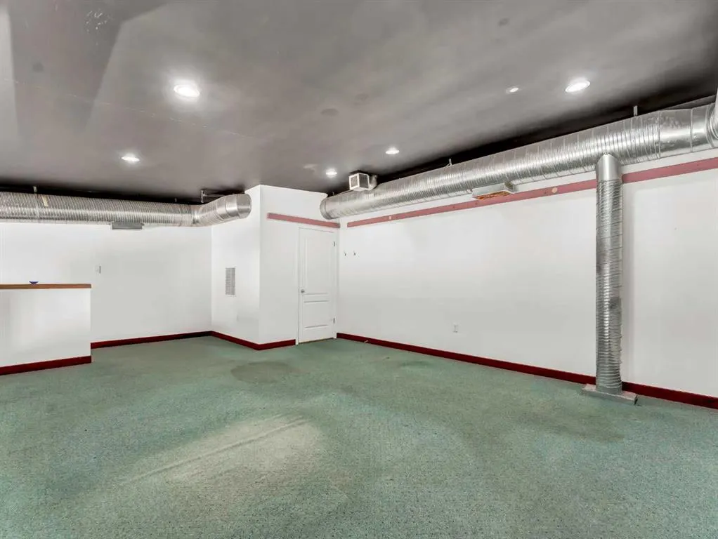 3295 Dunmore Road SE, #8
