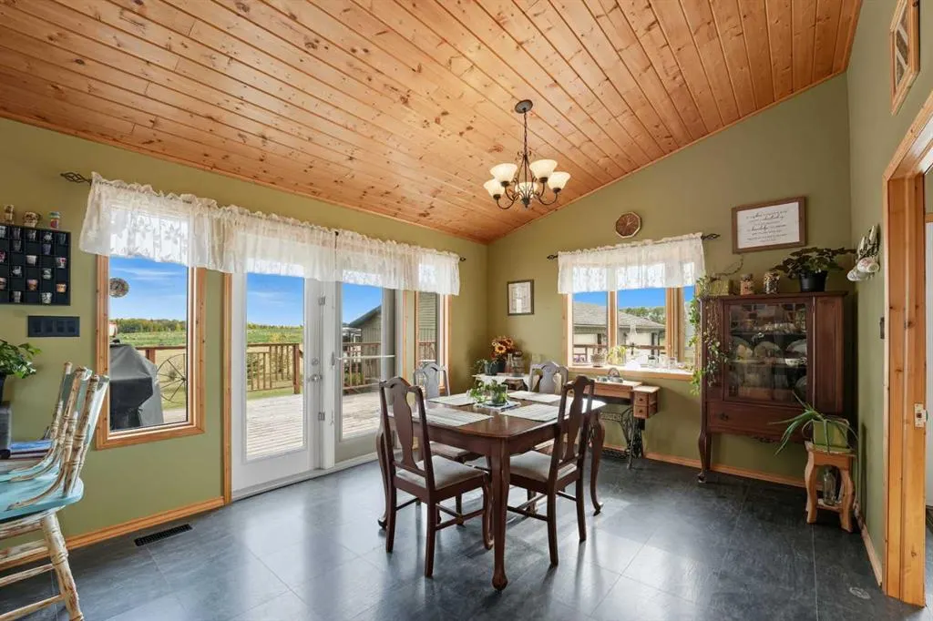 374037 Range Road 6-0