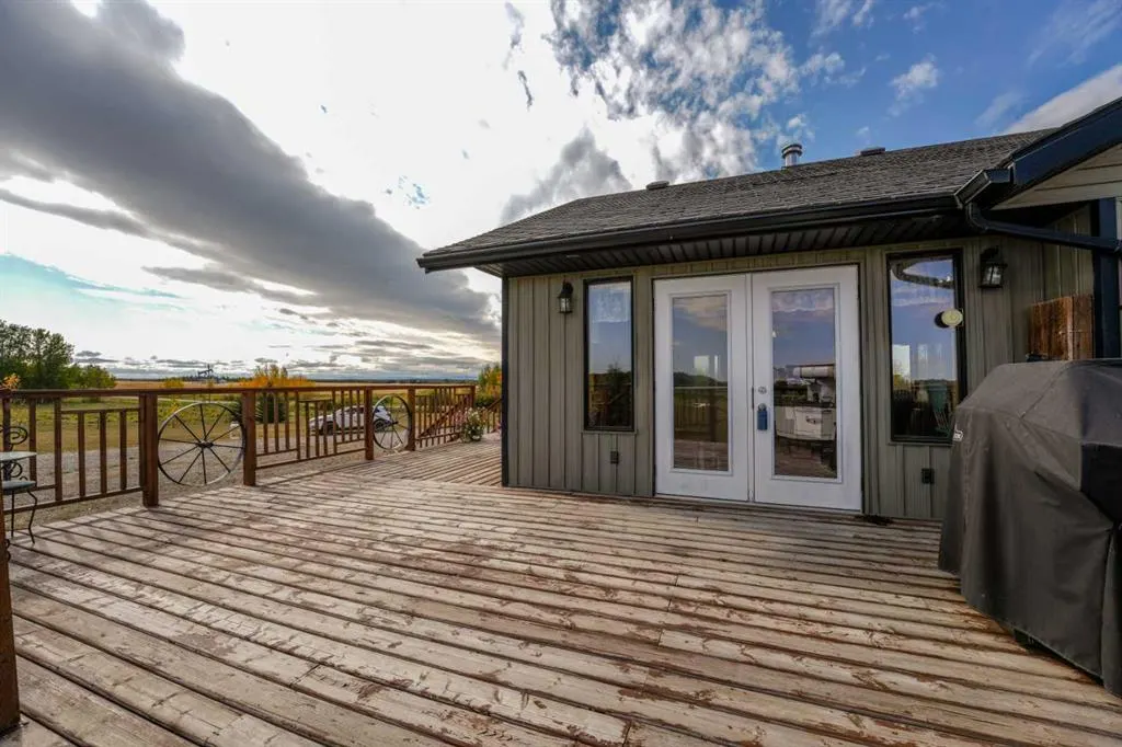 374037 Range Road 6-0