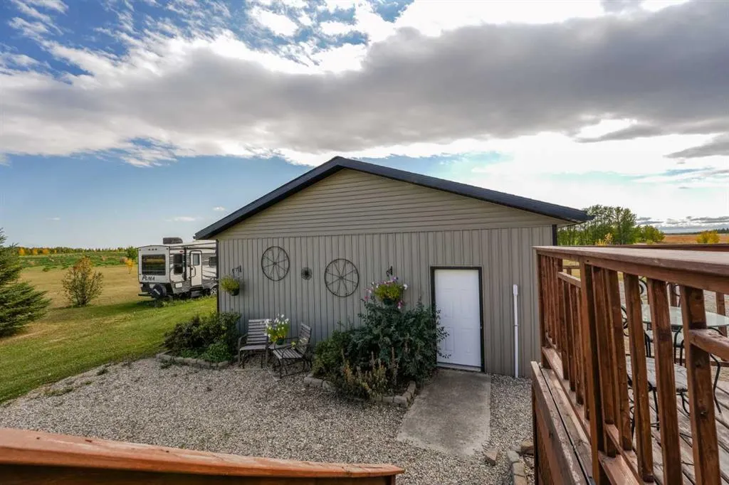 374037 Range Road 6-0