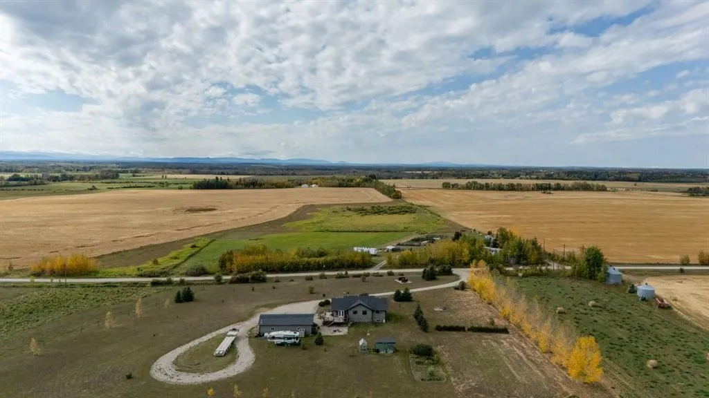 374037 Range Road 6-0