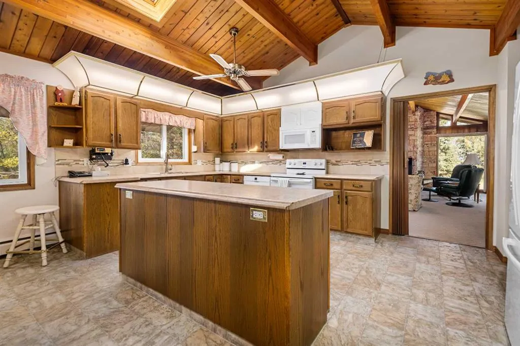 27403 Township Road 292